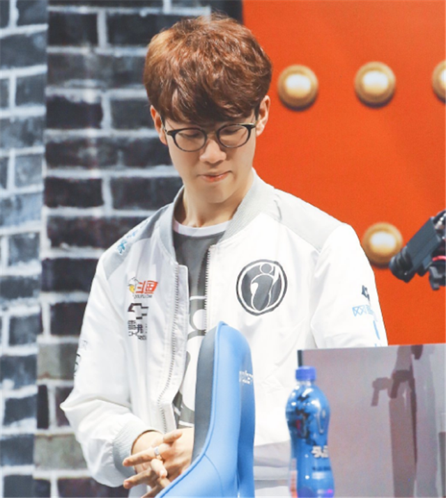 纵深突袭 纵深突袭